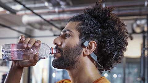 Philips open-ear hovedtelefoner med Bone Conduction-teknologi.